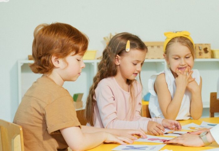Pensamiento crítico en los niños, qué es y cómo potenciarlo