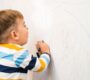 Cómo enseñar a escribir a niños en edad preescolar: Estrategias efectivas y divertidas.